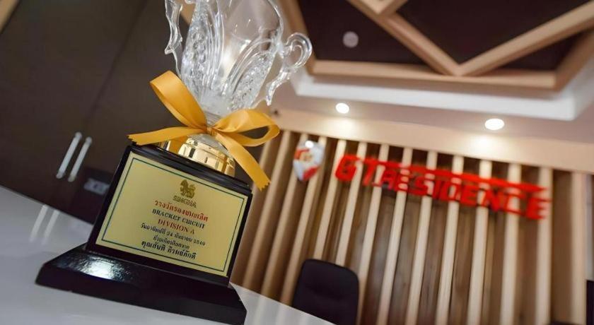 Gt Residence Hotel Buriram Bagian luar foto