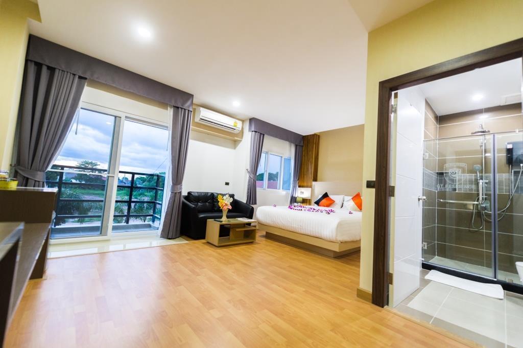Gt Residence Hotel Buriram Bagian luar foto